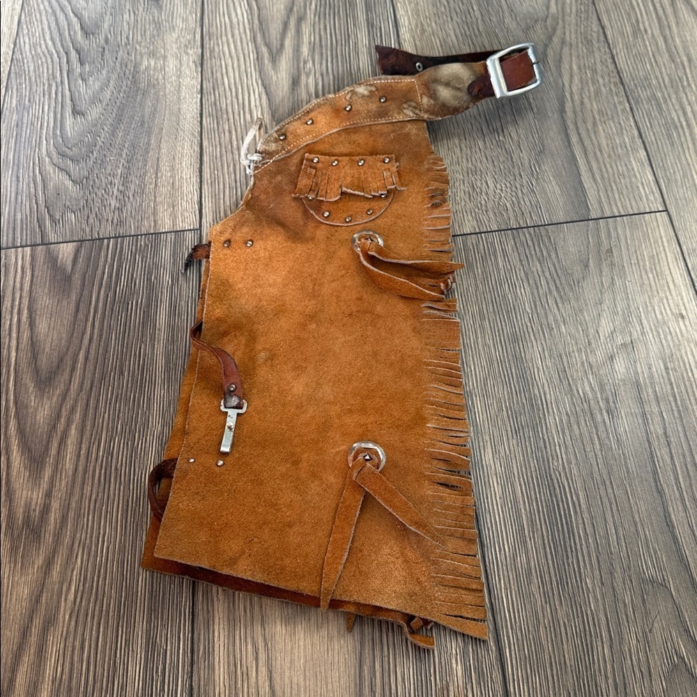Vintage Sears Brown Leather fringe Chaps size 2 - 4
Authentic rudeo style chaps - Picture 7 of 7